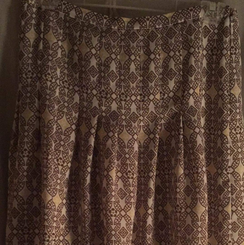 Ann Taylor Loft midi Skirt